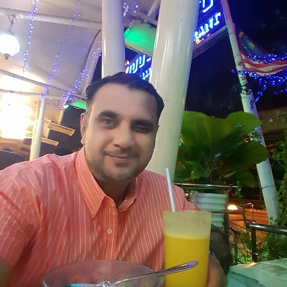 Meet your Posher, Hamdan - Picture 4 of 10